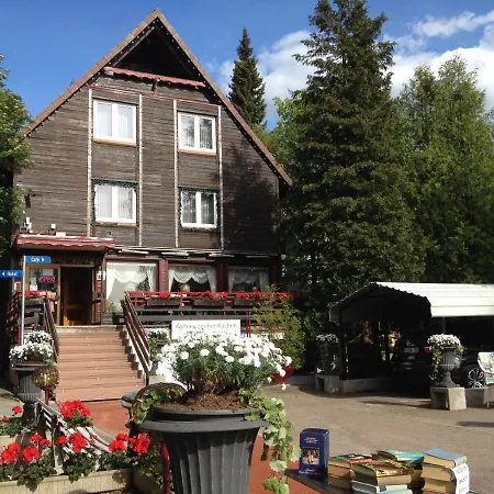 Blackcoms Erika - Adults Only 3*